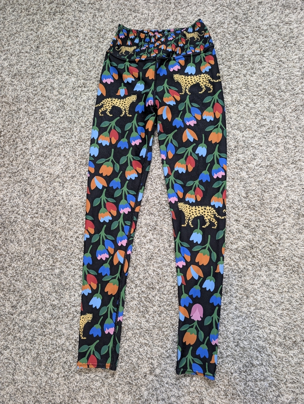 💘 Jessie Zhao New York | HIGH WAIST YOGA LEGGINGS IN JUNGLE NIGHT - Picture 4 of 7